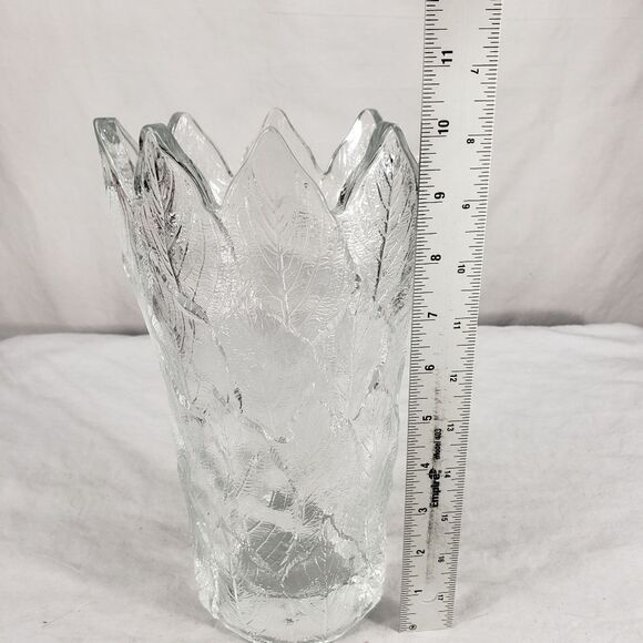Mikasa Rain Forest 10" Crystal Vase Embossed Textured Leaf Design Thick Glass - Picture 7 of 8